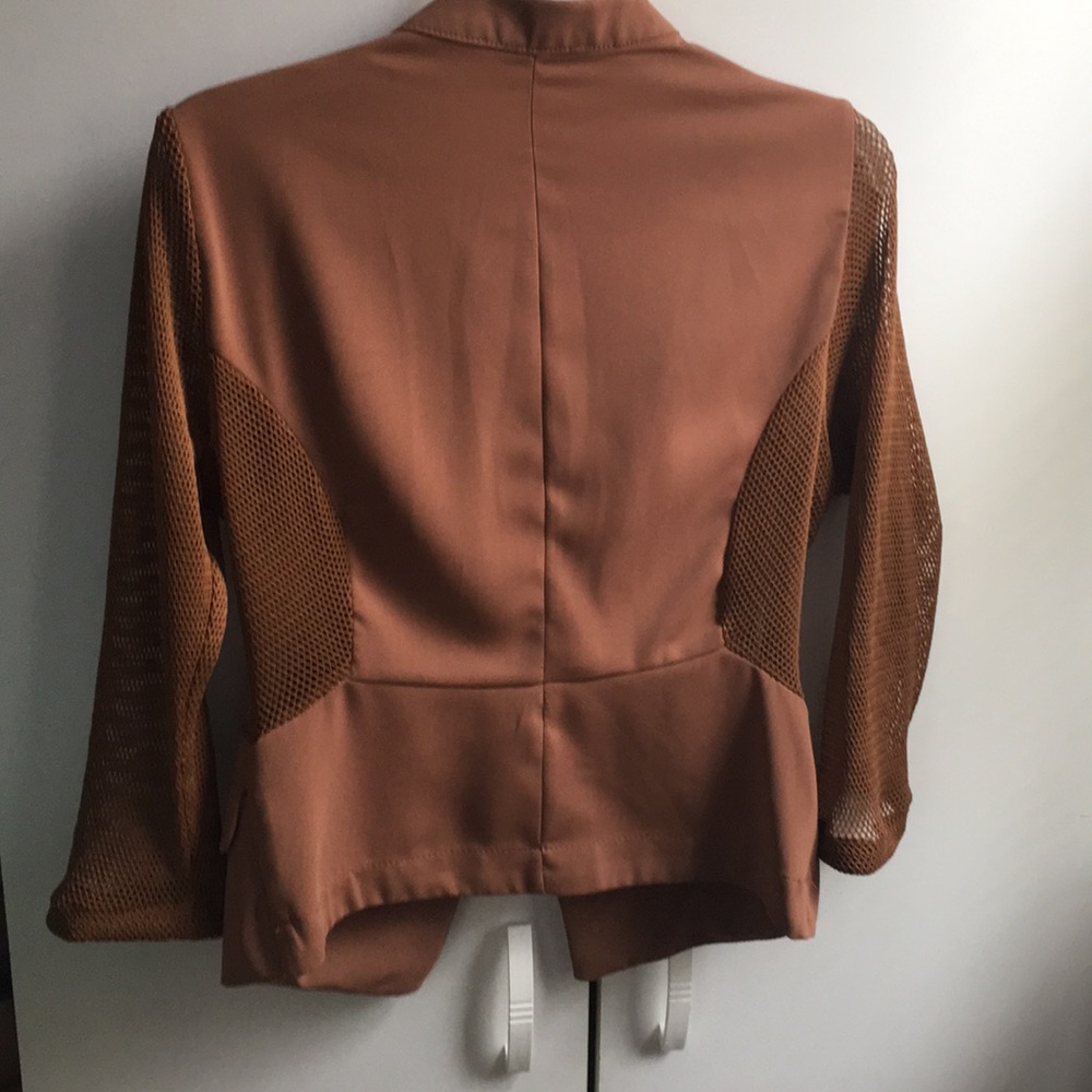 Brown blazer - Picture 2 of 2